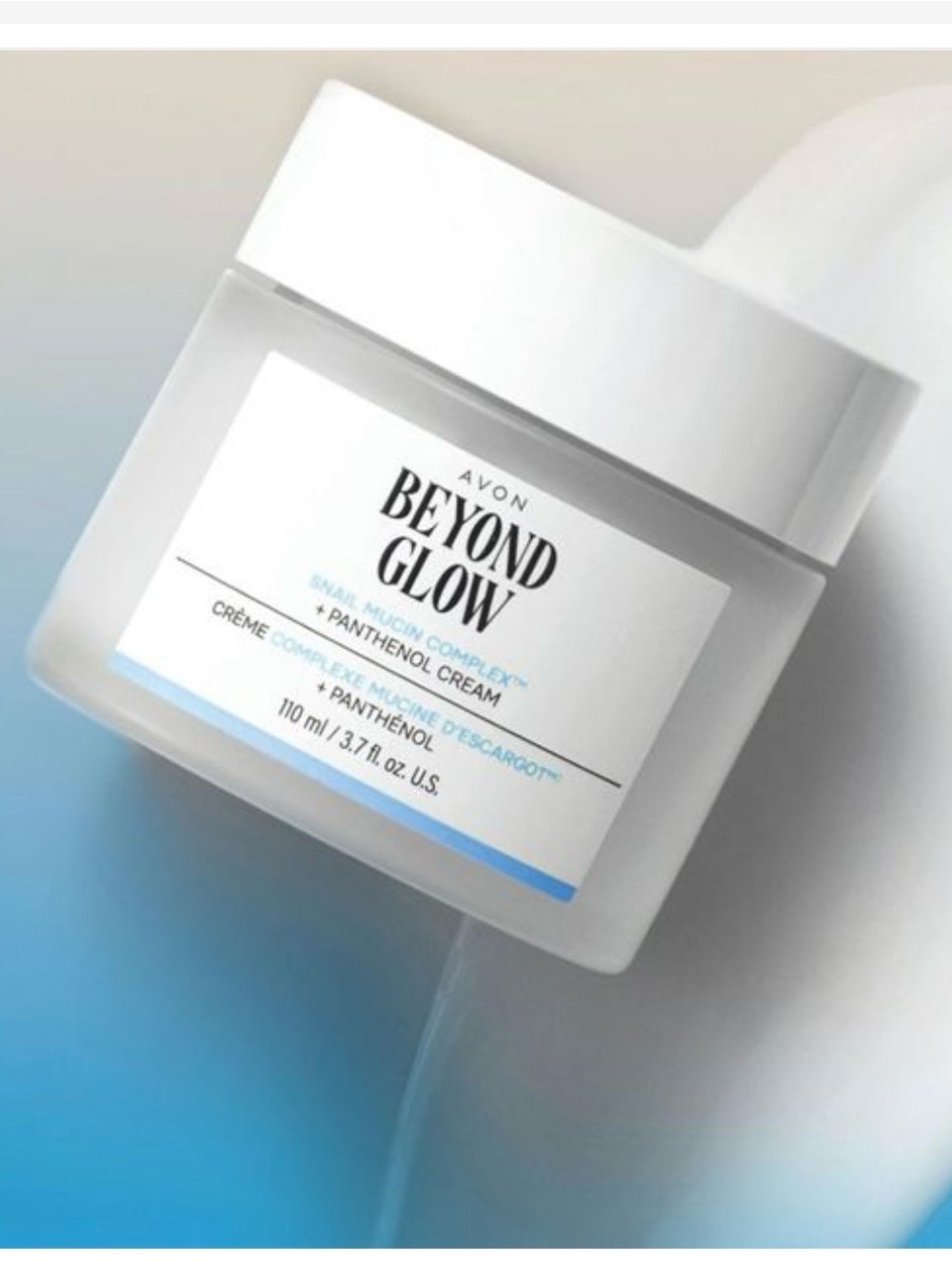 Avon Beyond Glow Panthenol Cream – White with Light Blue Accent